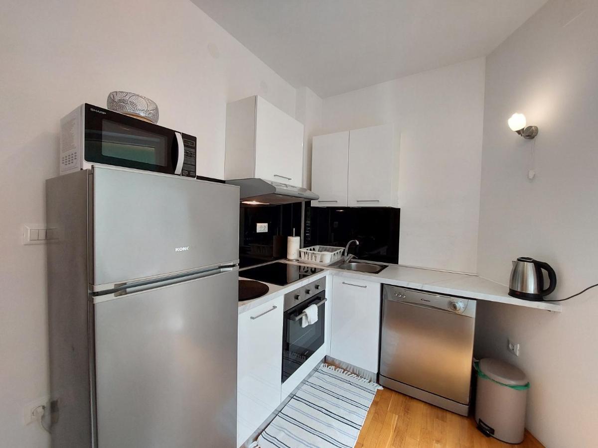 Apartment Davor Malinska Eksteriør billede